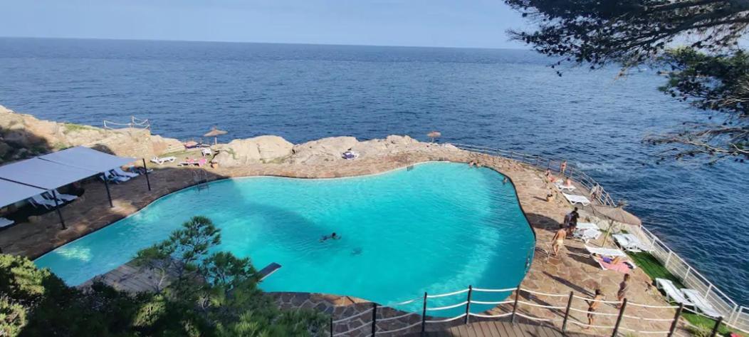 Capsasalbegur137 Piscina Del Mar Vista Al Patio 아파트 외부 사진